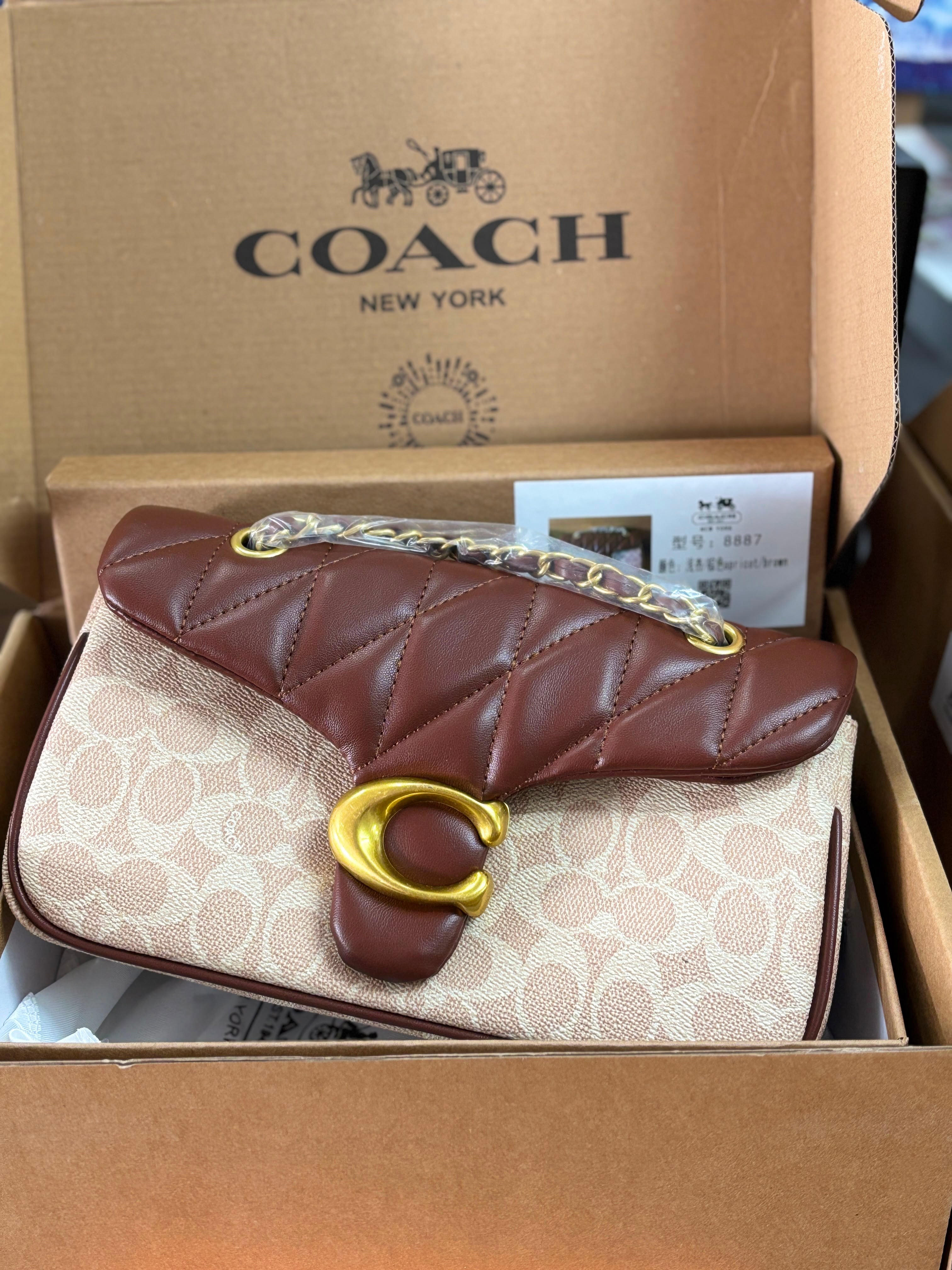 Luxury handbag for women