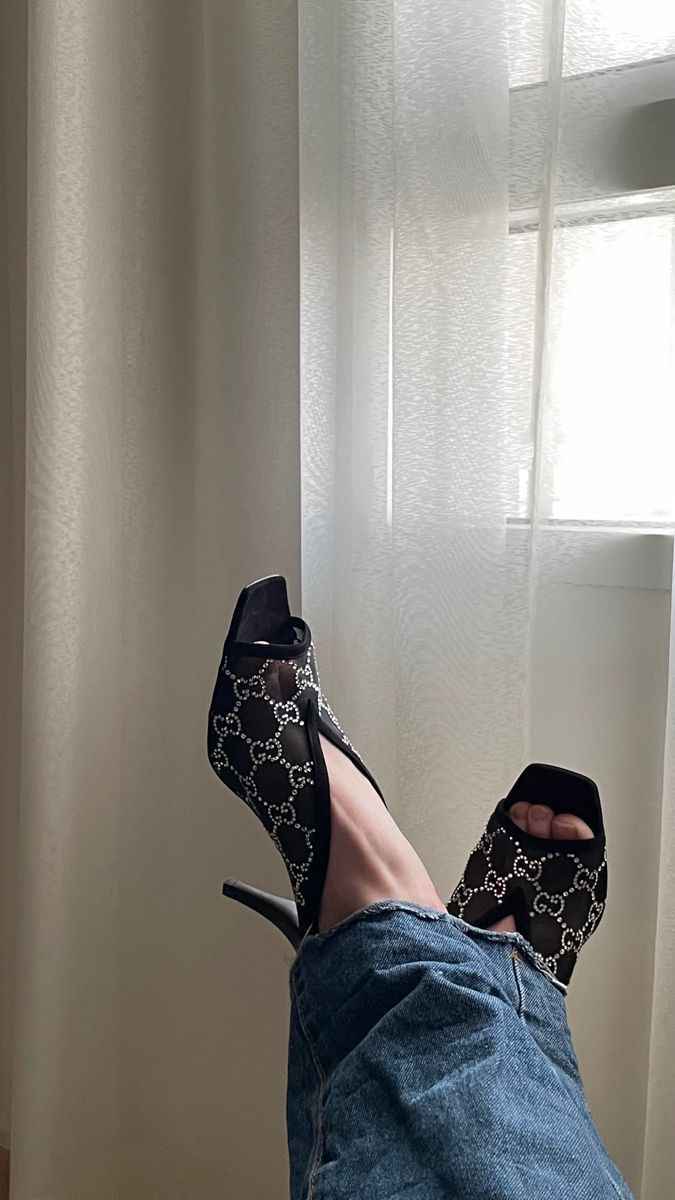 Luxury Heels for women ys guci
