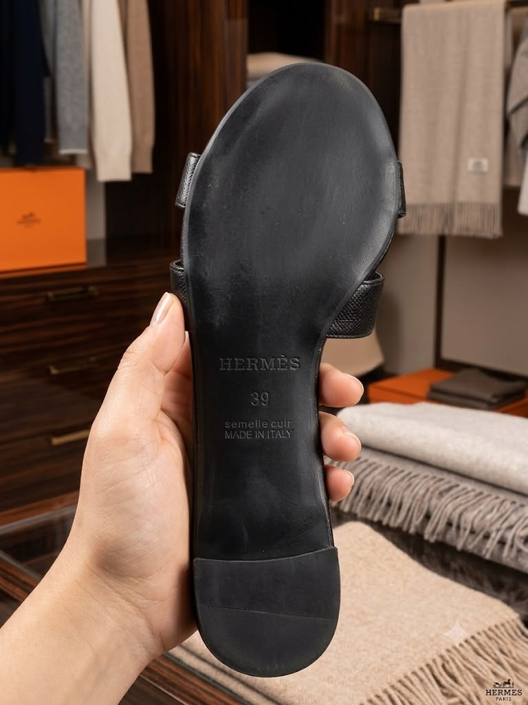 Luxury slipons for women