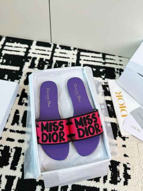 Luxury premium quality Miss Dir Flats for women