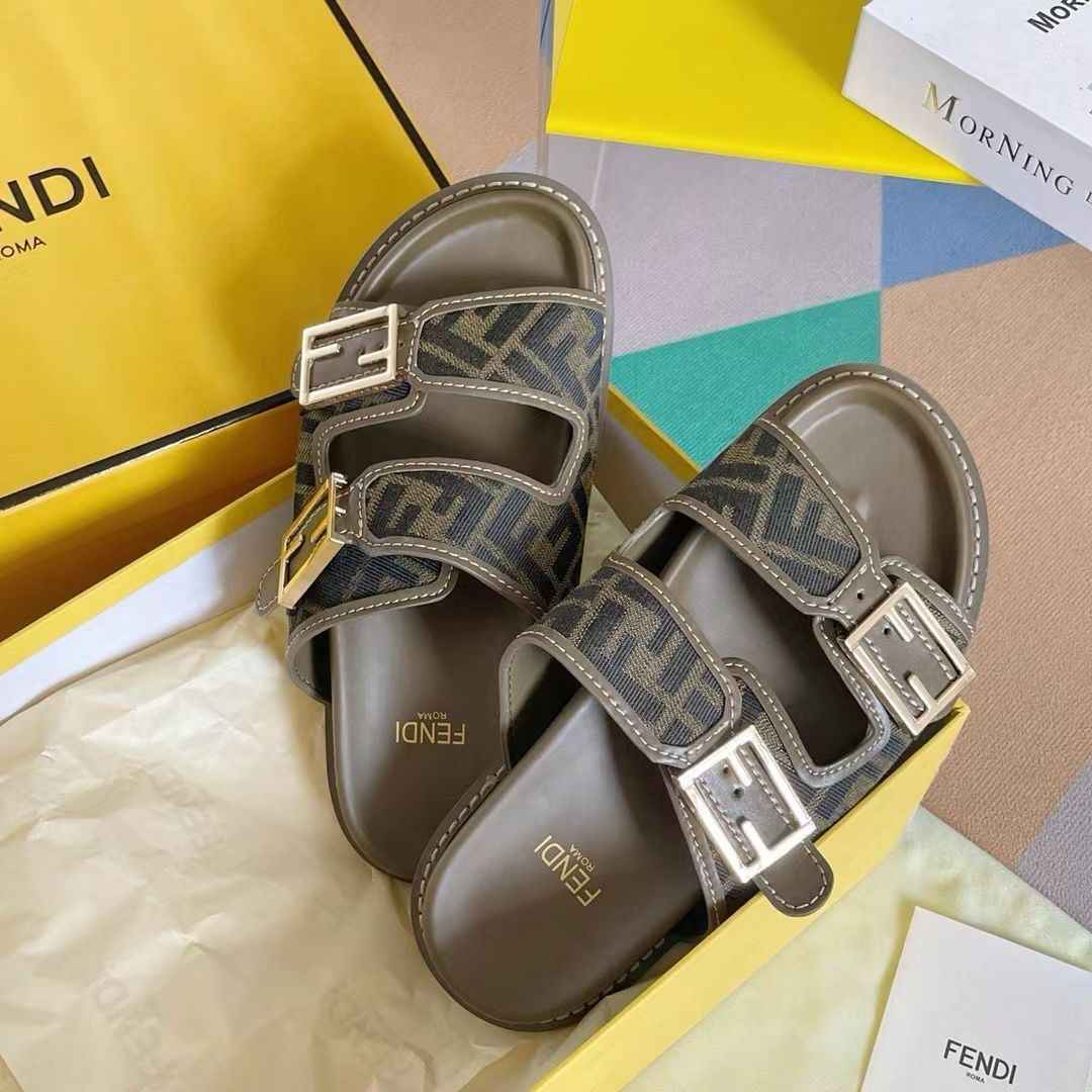 Luxury Fedi Slip-On  for Women