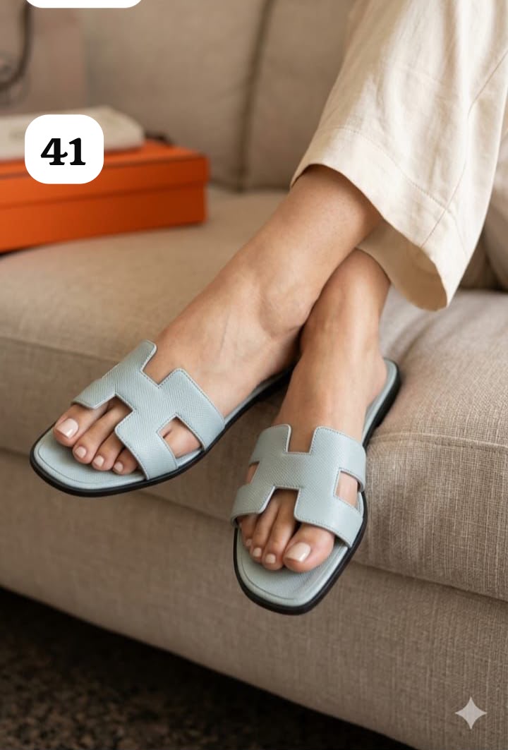 Her Oran Slip-On flats for Women – Luxury Designer Flats