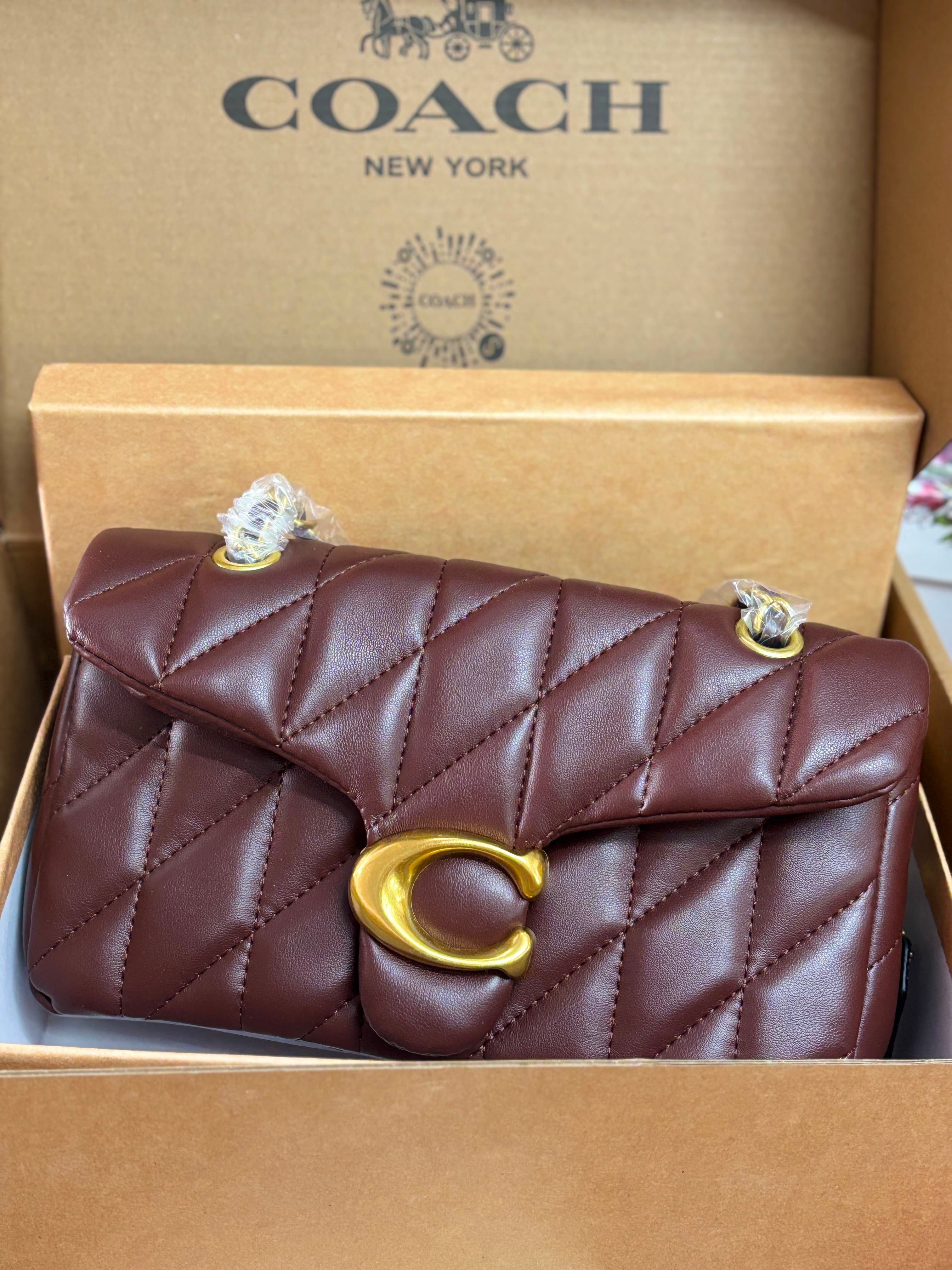 Luxury handbag for women