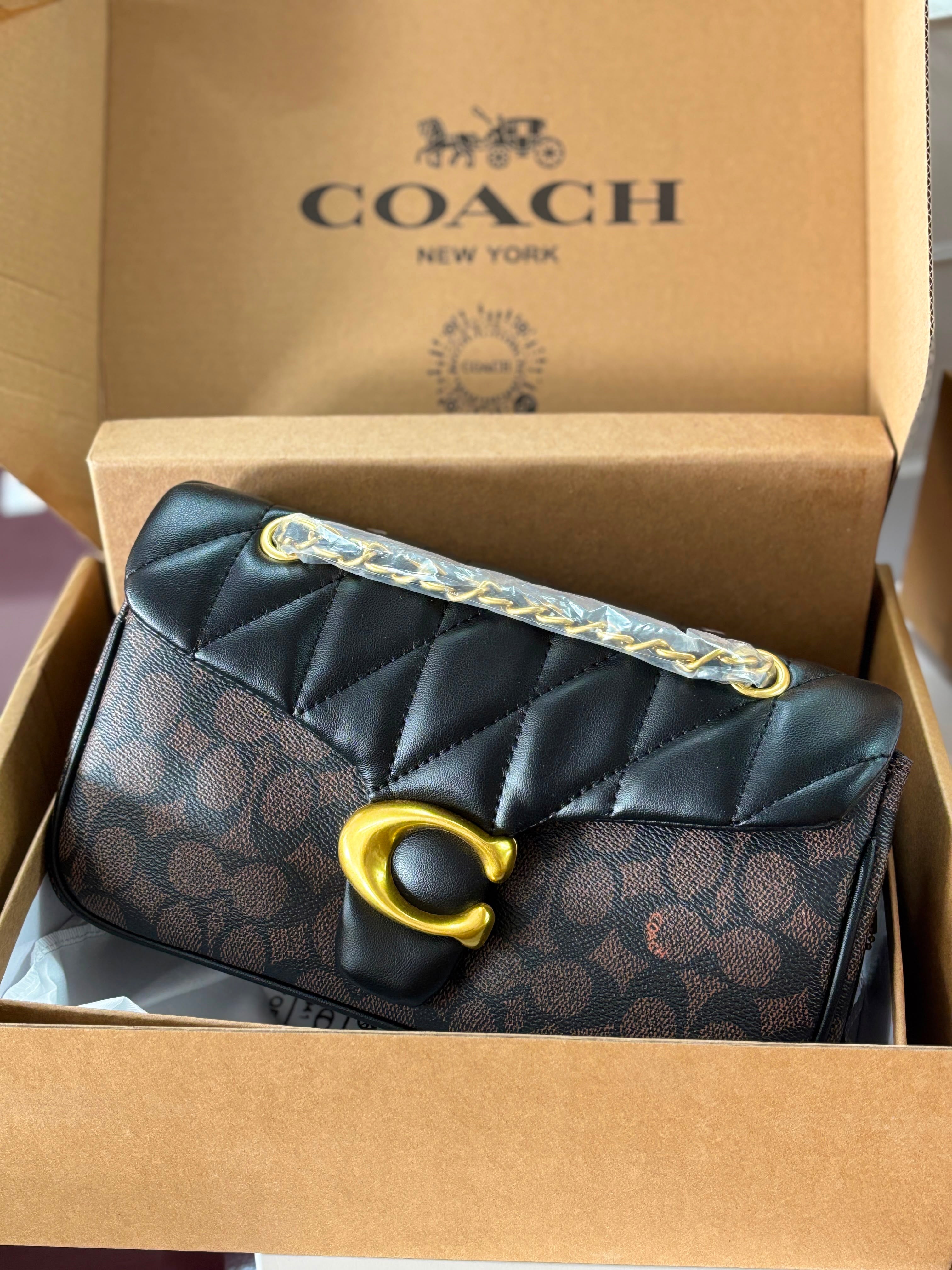 Luxury handbag for women