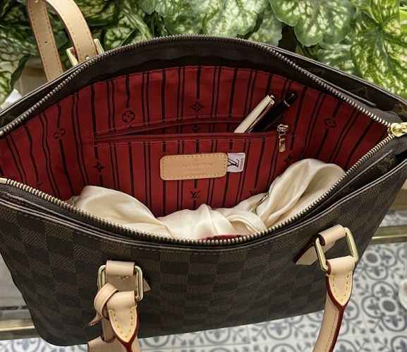Luxury Louis Vuitton Piano Monogram Tote Bag
