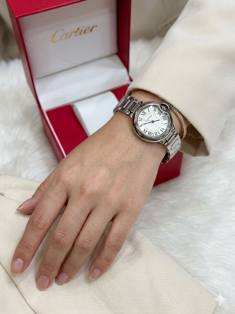 Car Watch for Women – Elegant Luxury Wrist Watch