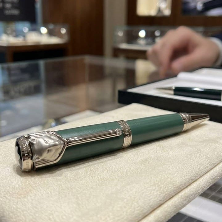 Mon Premium Pen Set – Luxury Writing Edition (Pack of 2)