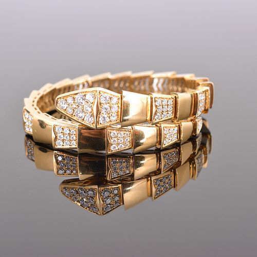 Bvl Gold Bracelet with Ring – Latest Luxury Jewellery Set