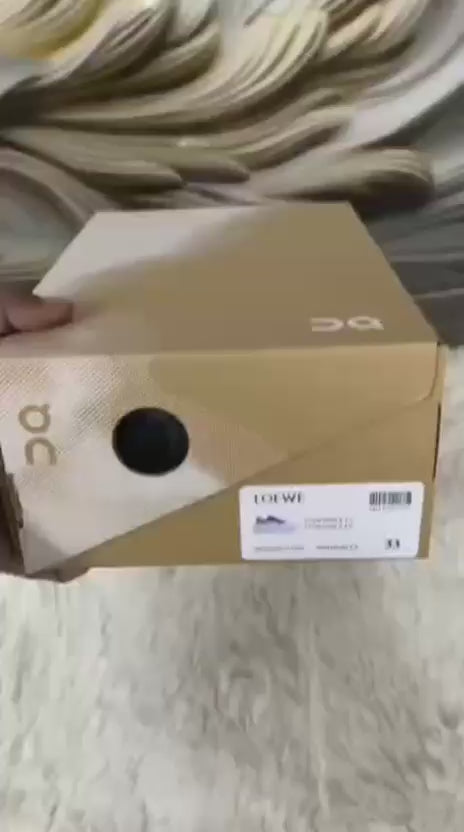 Load video: OnC x Loe Kids Sneakers – Premium Designer Shoes