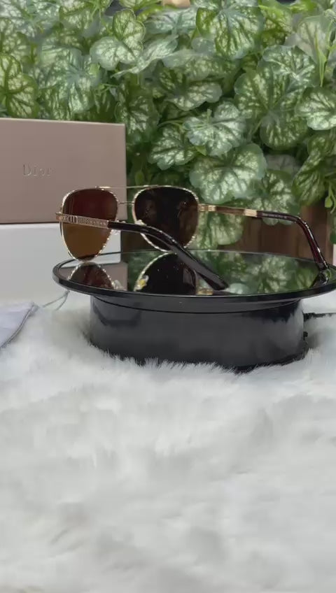 Load video: Dor Unisex Sunglasses – Luxury Designer Shades with Box