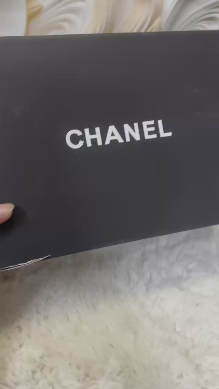Load video: Luxury Top Notch Cha Croco Leather Bag – Made in France